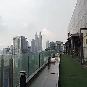  Apartment Anggun